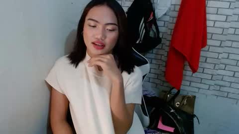 Snapshot of hoelyixia chatting on 7, 1, 2026 Ixia3 online show from 7, 1, 2026