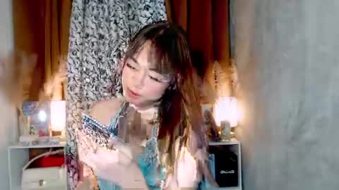 hoelymarie online show from 27, 6, 2026