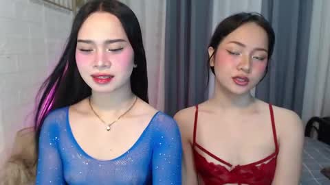 Snapshot of hoelymolly chatting on 24, 6, 2026 hoelymolly online show from 24, 6, 2026