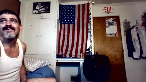 Snapshot of hoglegg99384194 chatting on 13, 10, 2025 hoglegg99384194 online show from 13, 10, 2025