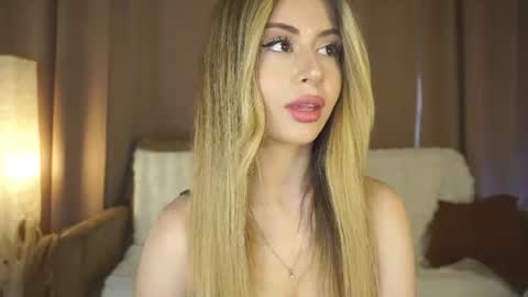 Moni Monica online show from 25, 6, 2026