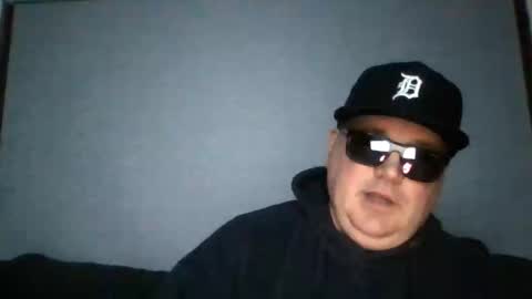 holden_minutz online show from 10, 4, 2026