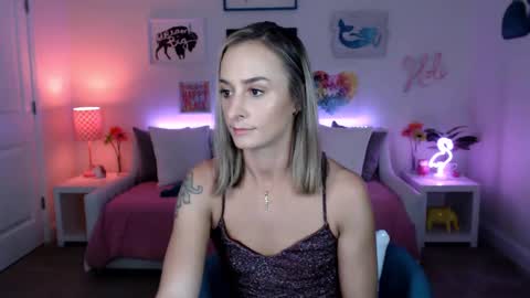 Holi Hurricane online show from 15, 2, 2025