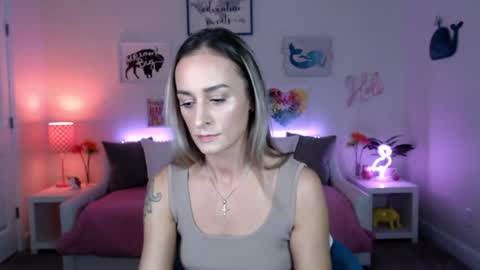 Holi Hurricane online show from 9, 10, 2025