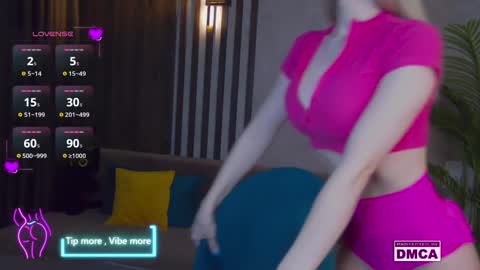 Snapshot of holl1would chatting on 6, 3, 2025 My social media links subscribe to support me online show from 6, 3, 2025