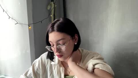 Snapshot of hollisguerrette chatting on 25, 3, 2026 Sofia online show from 25, 3, 2026