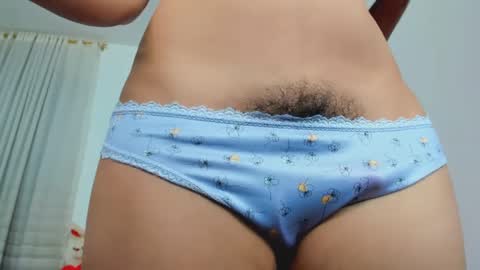 holly... online show from 24, 2, 2025