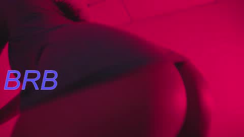 holly_16 online show from 2, 2, 2025