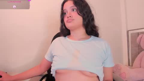 holly_16 online show from 22, 2, 2026