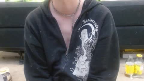 Holly Hawkes online show from 13, 12, 2024
