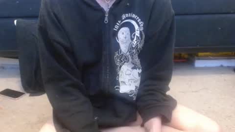 Holly Hawkes online show from 22, 12, 2024