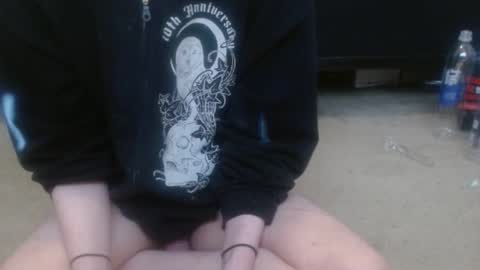 Snapshot of hollyhawkes chatting on 30, 9, 2025 Holly Hawkes online show from 30, 9, 2025