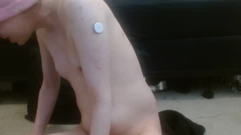 Snapshot of hollyhawkes chatting on 30, 11, 2025 Holly Hawkes online show from 30, 11, 2025