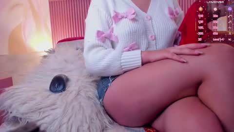 Holly online show from 16, 9, 2025