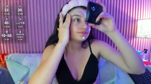 Holly online show from 10, 10, 2025