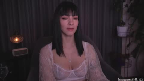 Holly Linder online show from 11, 2, 2026