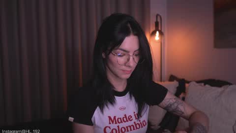 Holly Linder online show from 6, 5, 2026