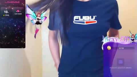 Snapshot of hollywoodbitch chatting on 7, 2, 2026 Isabella Marie online show from 7, 2, 2026