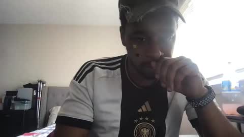 Snapshot of hollywoodsexxx chatting on 19, 12, 2025 HOLLYWOODSEXXX online show from 19, 12, 2025