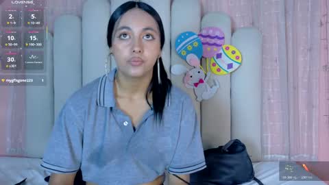 Snapshot of hollyyqueen_ chatting on 2, 5, 2026 Hollyy online show from 2, 5, 2026