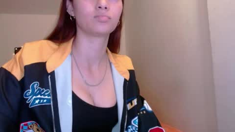 Juli online show from 2, 5, 2026