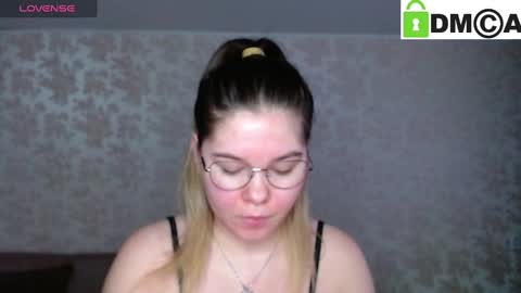 Snapshot of holy_michela chatting on 21, 1, 2025 Welcome guys Pleasure to see you all here My name is MichaelaTip menu is active Private is open online show from 21, 1, 2025
