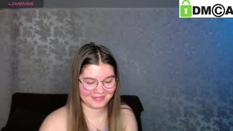 Snapshot of holy_michela chatting on 23, 1, 2025 Welcome guys Pleasure to see you all here My name is MichaelaTip menu is active Private is open online show from 23, 1, 2025