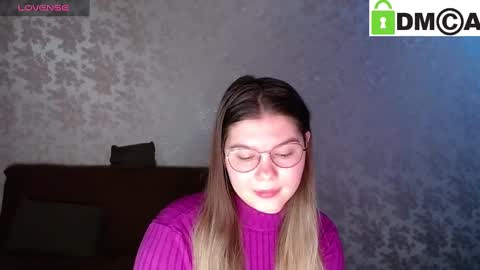 Snapshot of holy_michela chatting on 4, 3, 2025 Welcome guys Pleasure to see you all here My name is MichaelaTip menu is active Private is open online show from 4, 3, 2025