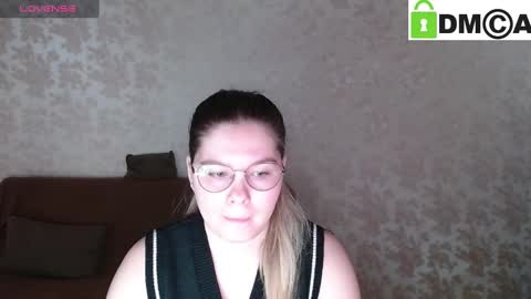 Snapshot of holy_michela chatting on 6, 3, 2025 Welcome guys Pleasure to see you all here My name is MichaelaTip menu is active Private is open online show from 6, 3, 2025
