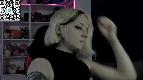 holy_mistresss online show from 2, 5, 2026