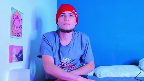 Snapshot of holy_taby_ chatting on 7, 10, 2025      online show from 7, 10, 2025