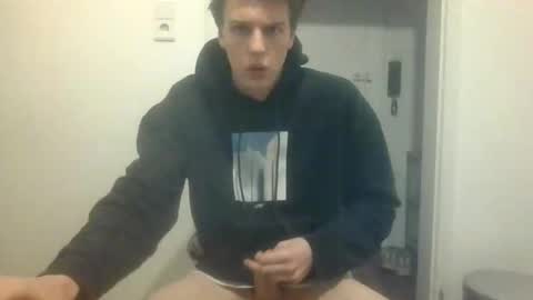 Snapshot of holydegenerate chatting on 18, 2, 2026 holydegenerate online show from 18, 2, 2026