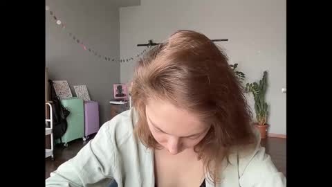 dori not holy get my tg channel with link from description under last photo online show from 18, 9, 2025