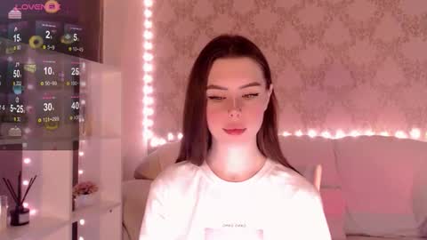 Mia online show from 22, 10, 2025