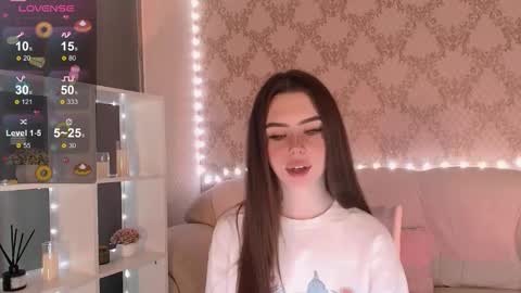 Mia online show from 17, 11, 2025