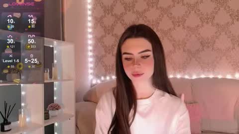 Mia online show from 24, 11, 2025