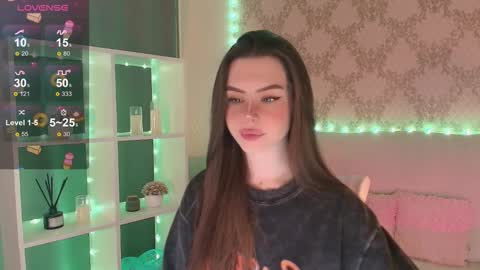 Mia online show from 4, 2, 2026