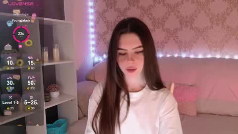 Snapshot of holymiax chatting on 13, 3, 2026 Mia online show from 13, 3, 2026