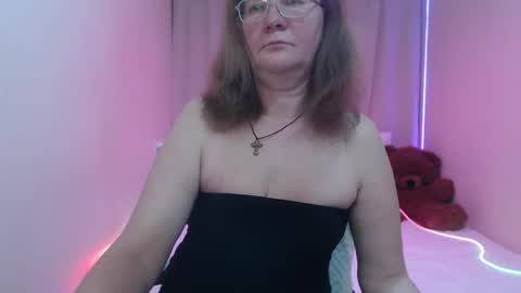 holymilfa online show from 11, 5, 2026