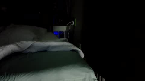 Snapshot of honeeyyy_pot chatting on 2, 10, 2025 Honey online show from 2, 10, 2025