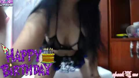 honey_alice18 online show from 24, 11, 2025