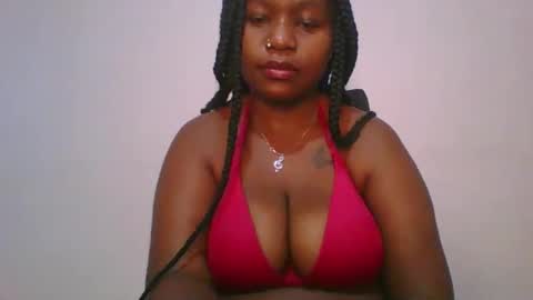 Snapshot of honey_beb chatting on 20, 10, 2025 honey_beb online show from 20, 10, 2025