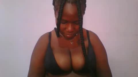 Snapshot of honey_beb chatting on 23, 10, 2025 honey_beb online show from 23, 10, 2025