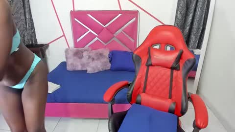 honey_channe online show from 30, 9, 2025