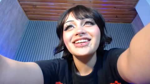 Snapshot of honey_dark chatting on 17, 12, 2024 Honney online show from 17, 12, 2024