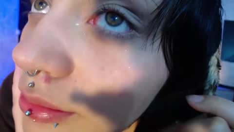 Snapshot of honey_dark chatting on 28, 12, 2024 Honney online show from 28, 12, 2024