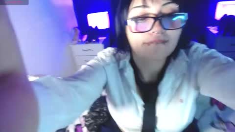 Snapshot of honey_dark chatting on 22, 1, 2025 Honney online show from 22, 1, 2025