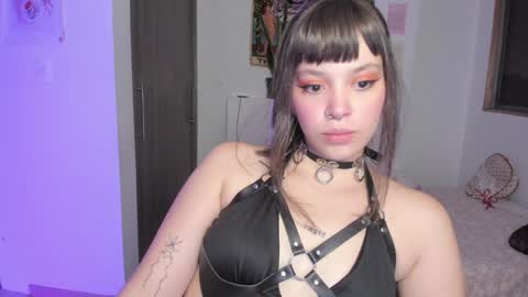 Lau online show from 8, 2, 2025