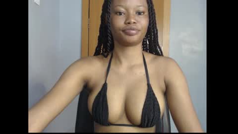 Snapshot of honey_juicydoll chatting on 29, 11, 2025 Sonia online show from 29, 11, 2025