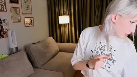 Snapshot of honey_kors chatting on 19, 7, 2026 Lina online show from 19, 7, 2026